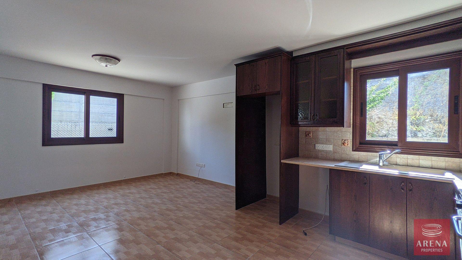 13-VILLA-IN-AYIA-ANNA-8174