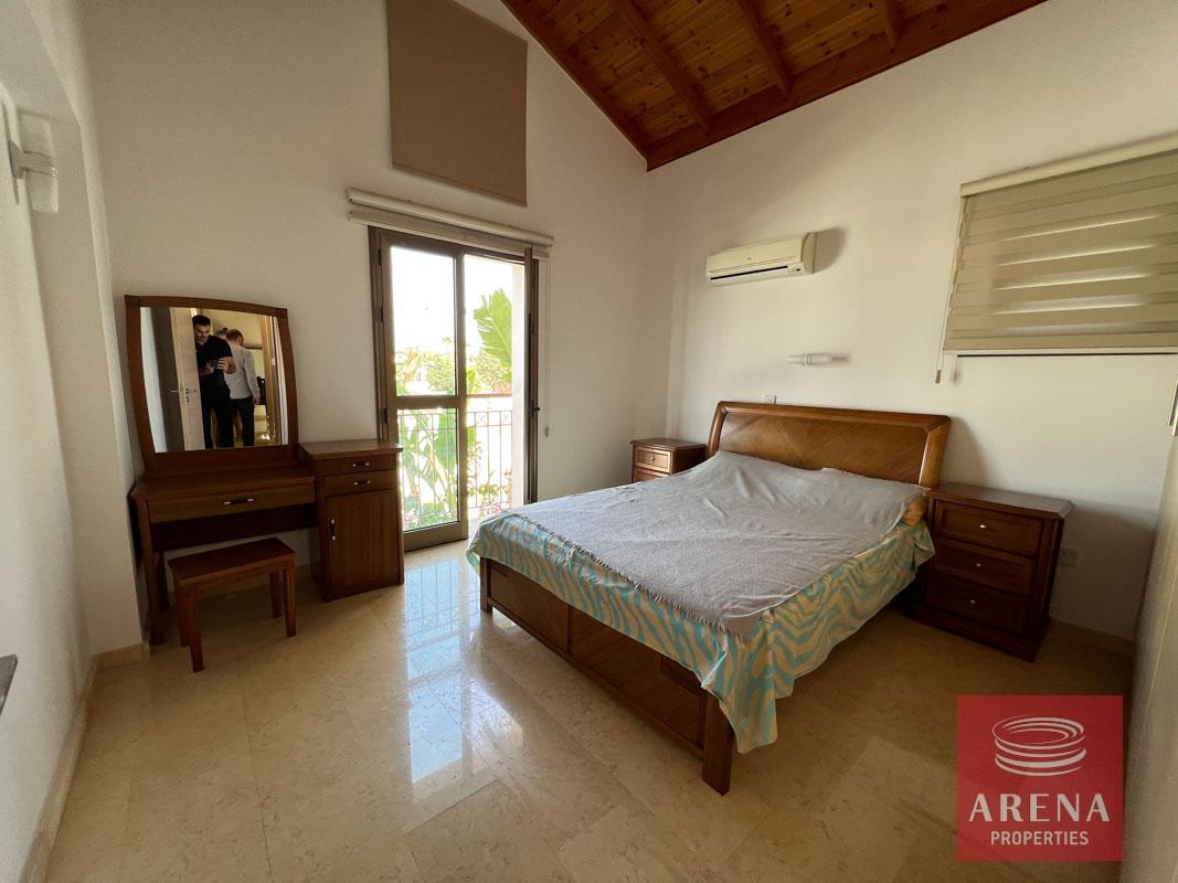 13-VILLA-IN-AYIA-THEKLA-7577-1