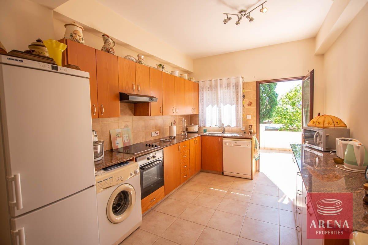 13-bungalow-in-liopetri-2