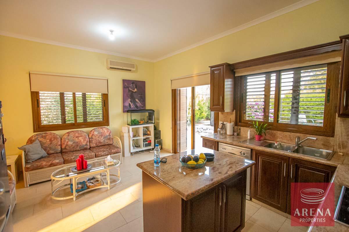 13-bungalow-in-sotira-2