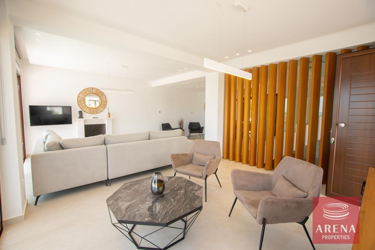 13-seafront-villa-ayia-thekla-5842-1