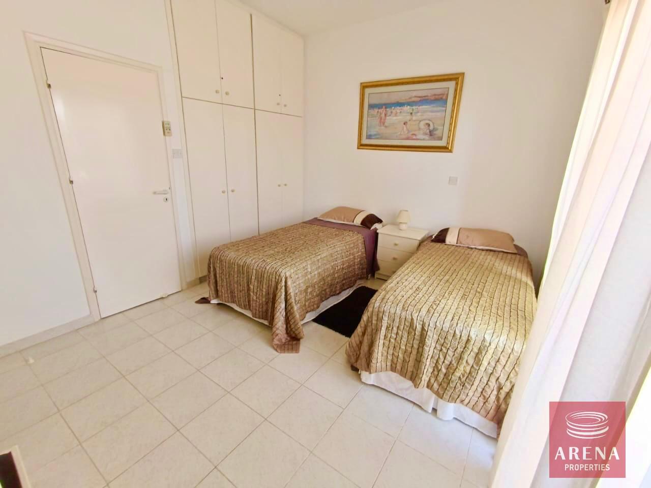 14-3-BED-TH-FOR-SALE-IN-PYLA-8012-1