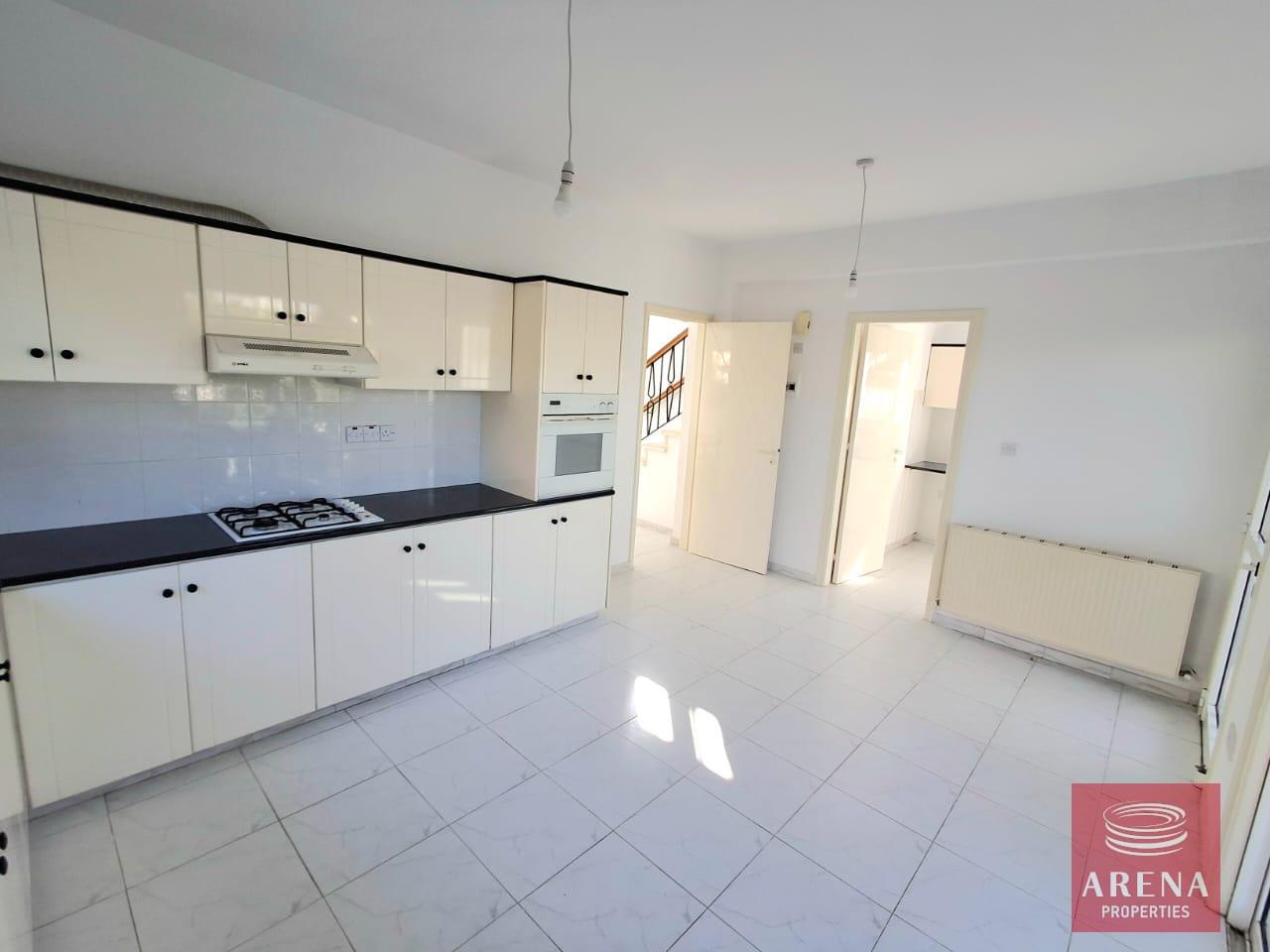 14-3-BED-VILLA-ARADIPPOU-9115