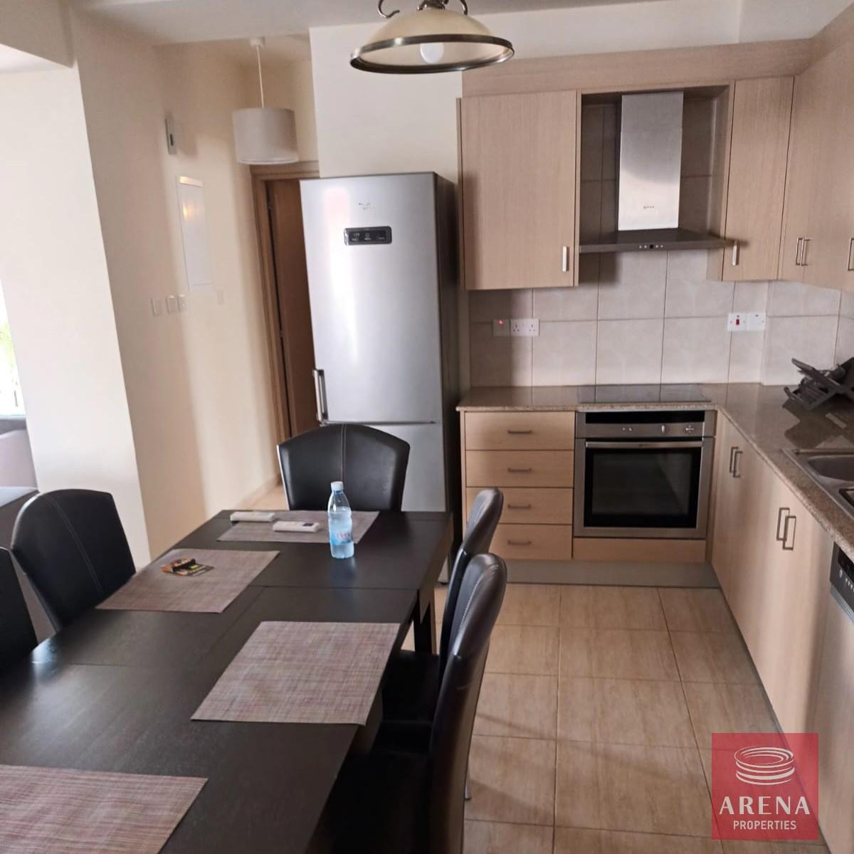 14-3-BED-VILLA-IN-PERVOLIA-8419