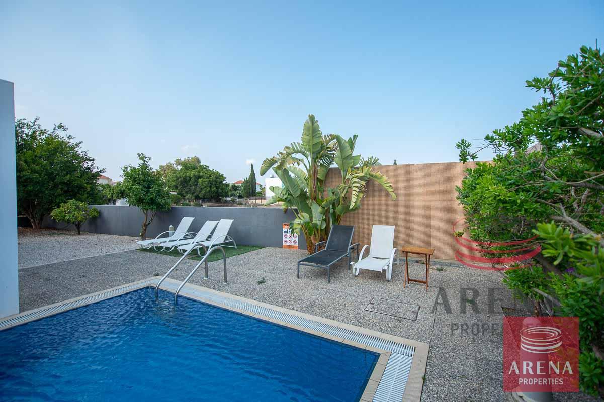 14-3-Bed-villa-in-ayia-thekla-5700