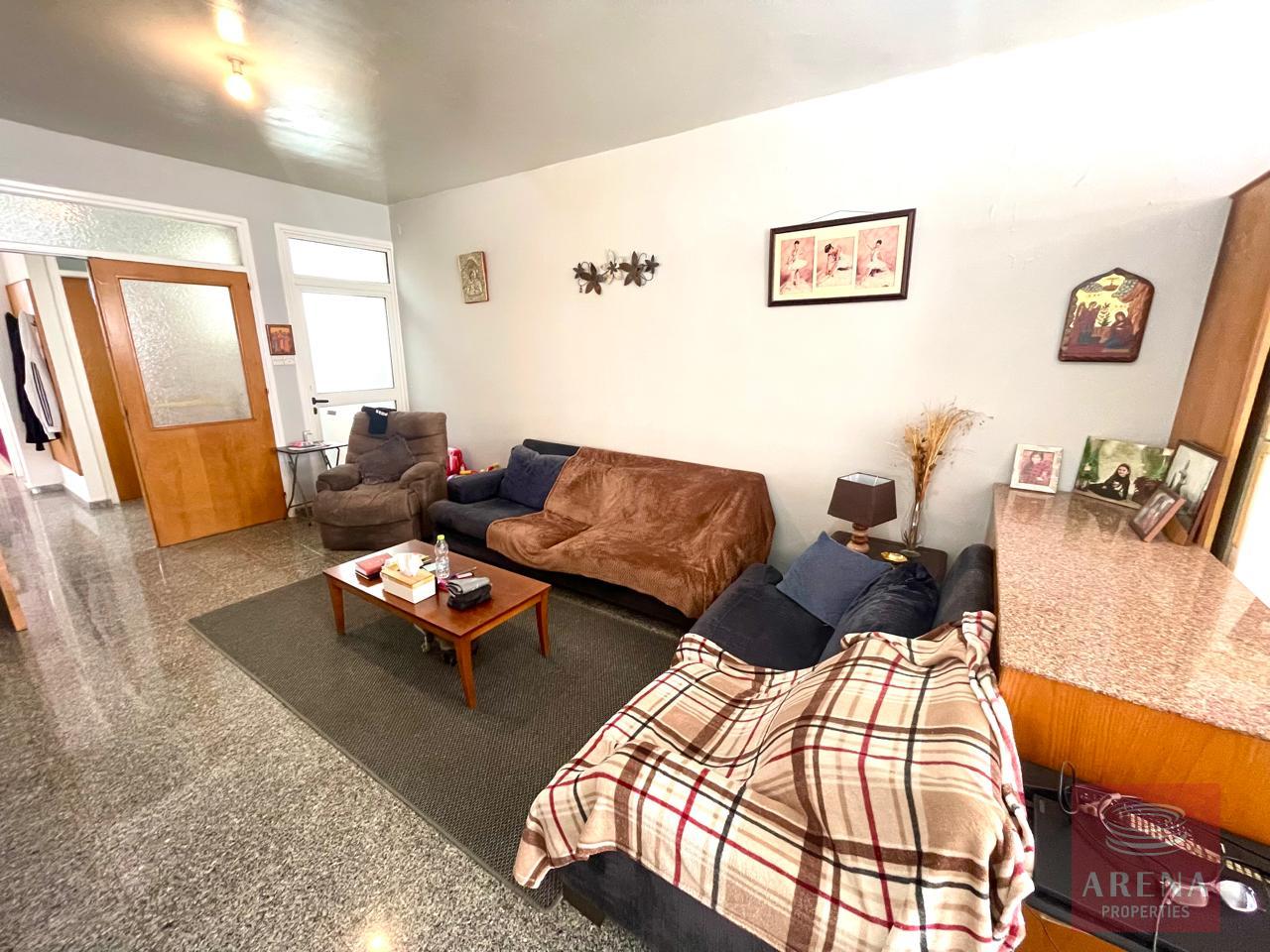 14-4-BED-VILLA-ARADIPPOU-9443