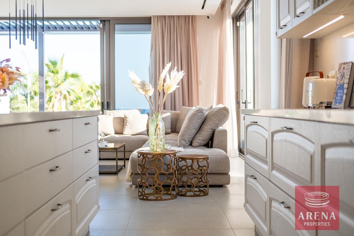 14-4-BED-VILLA-IN-AYIA-THEKLA-8950