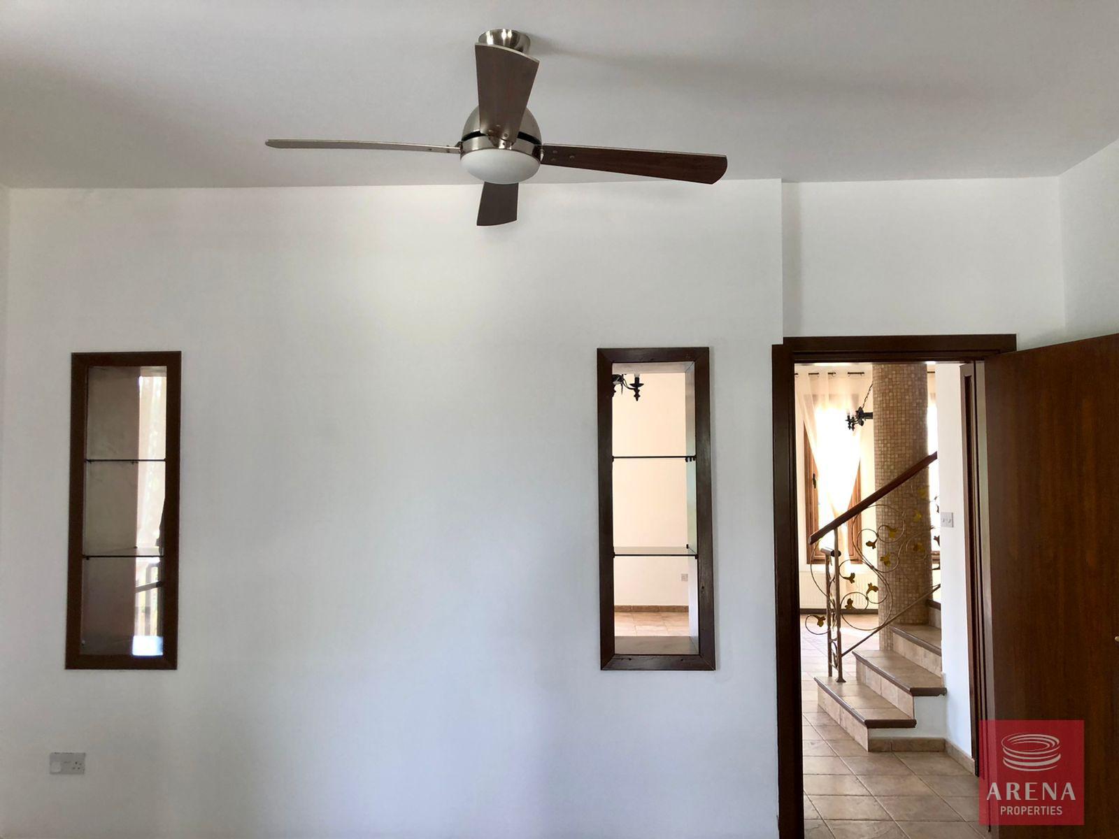 14-4-BED-VILLA-IN-PYLA-8300-1