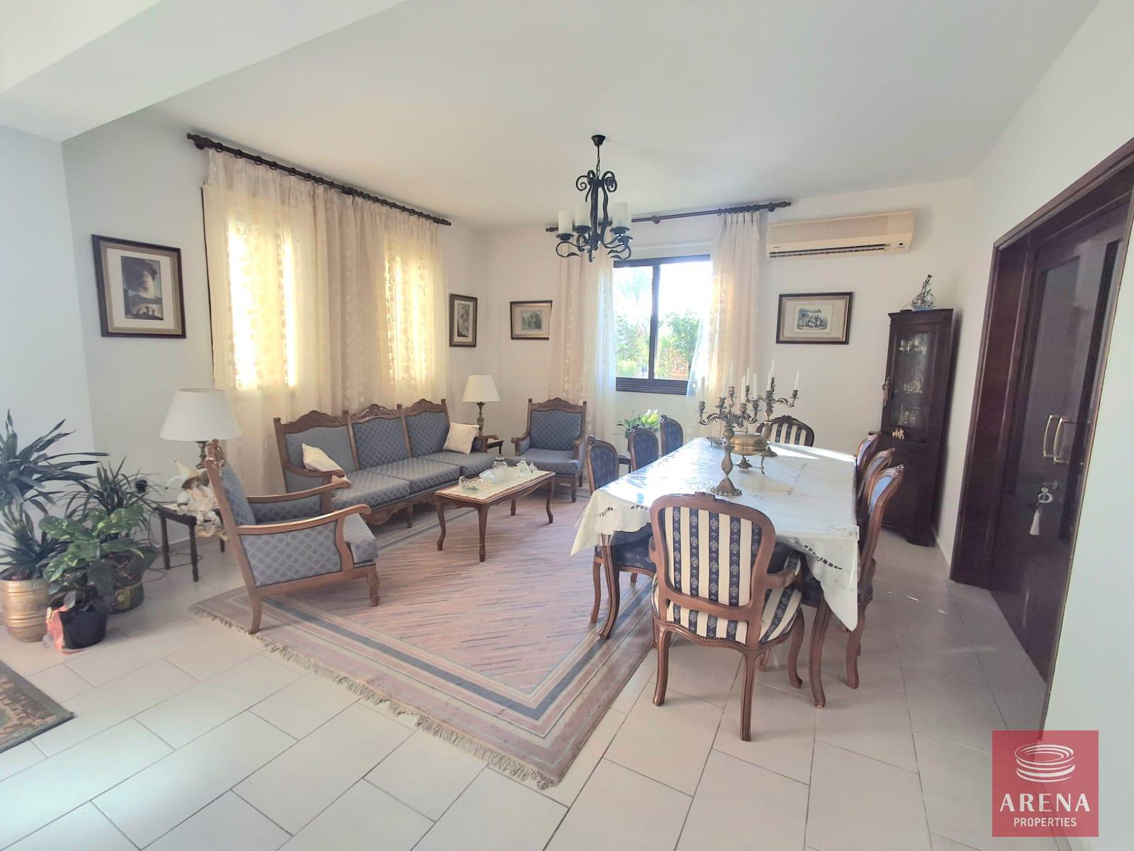 14-5-BED-VILLA-KRASAS-9152