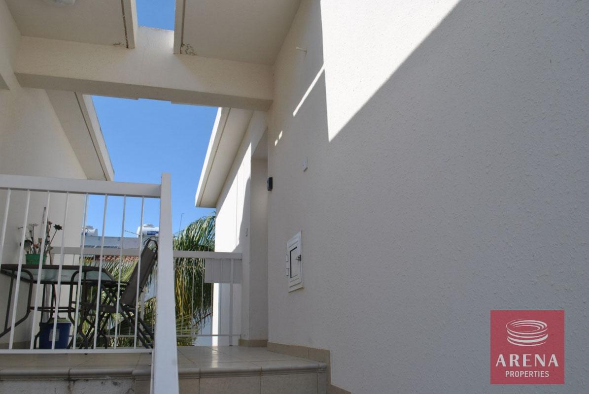 14-APT-IN-PERNERA-FOR-SALE-6039-1