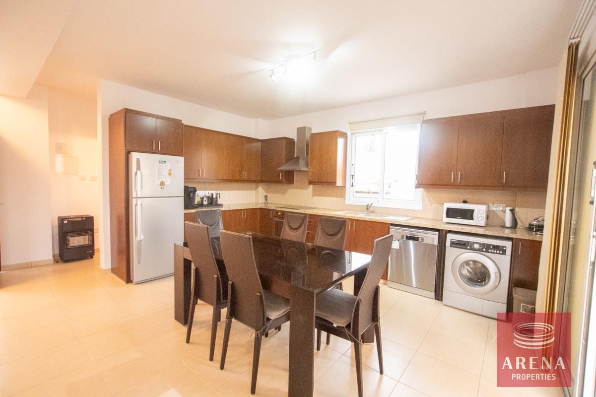 14-Townhouse-in-Oroklini-5773-1