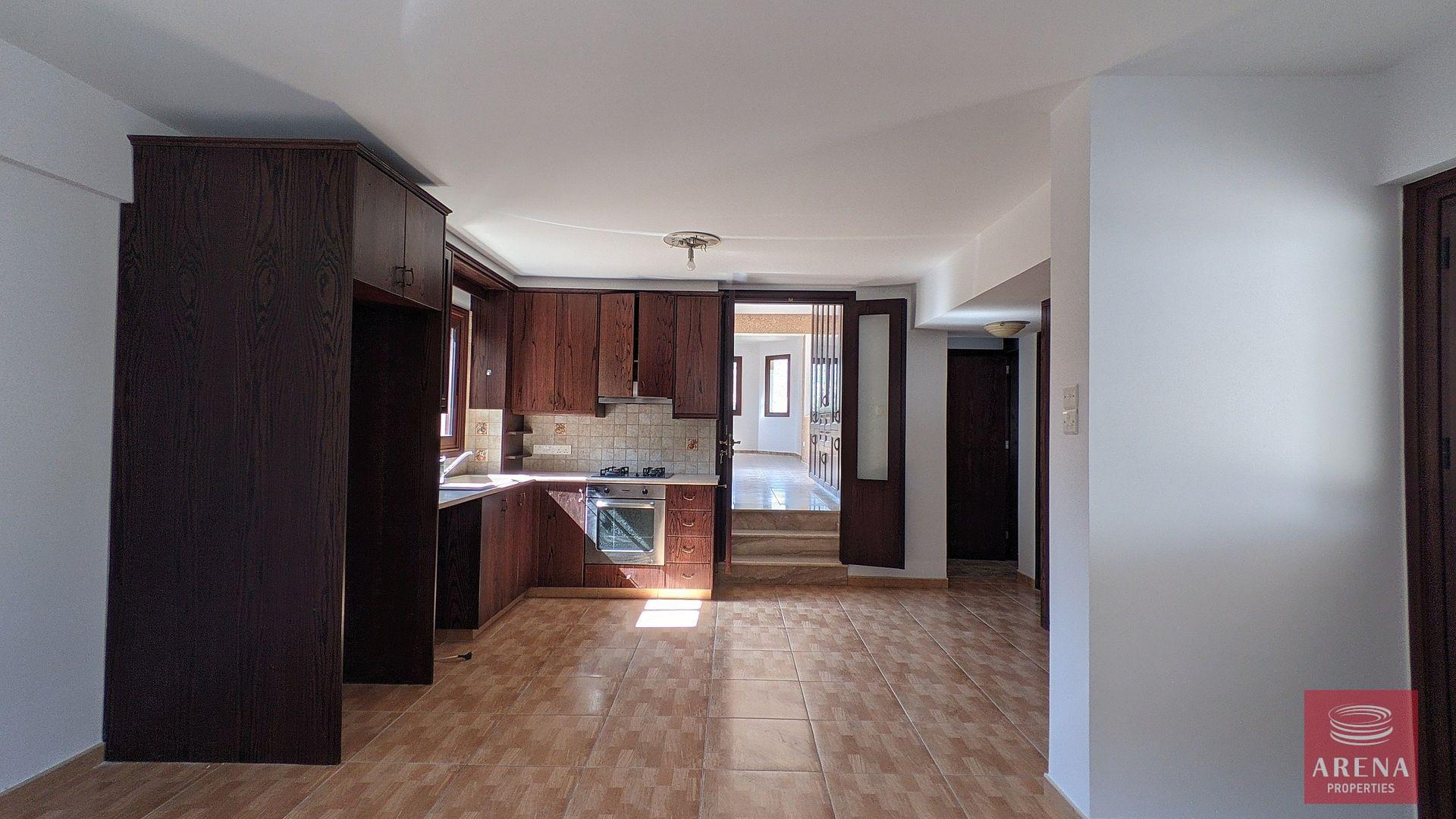 14-VILLA-IN-AYIA-ANNA-8174