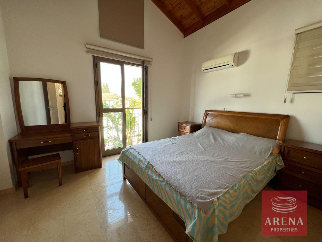 14-VILLA-IN-AYIA-THEKLA-7577-1