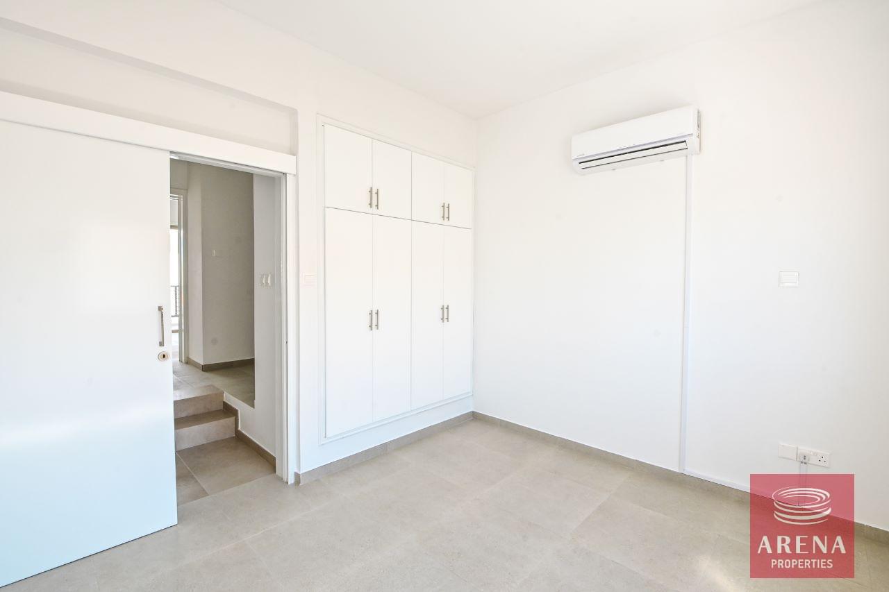 14-VILLA-IN-PERVOLIA-7260-1