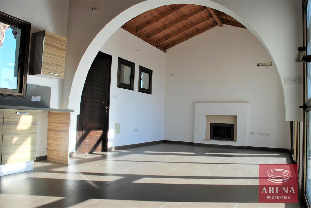 14-bungalow-in-ayia-thekla-5831