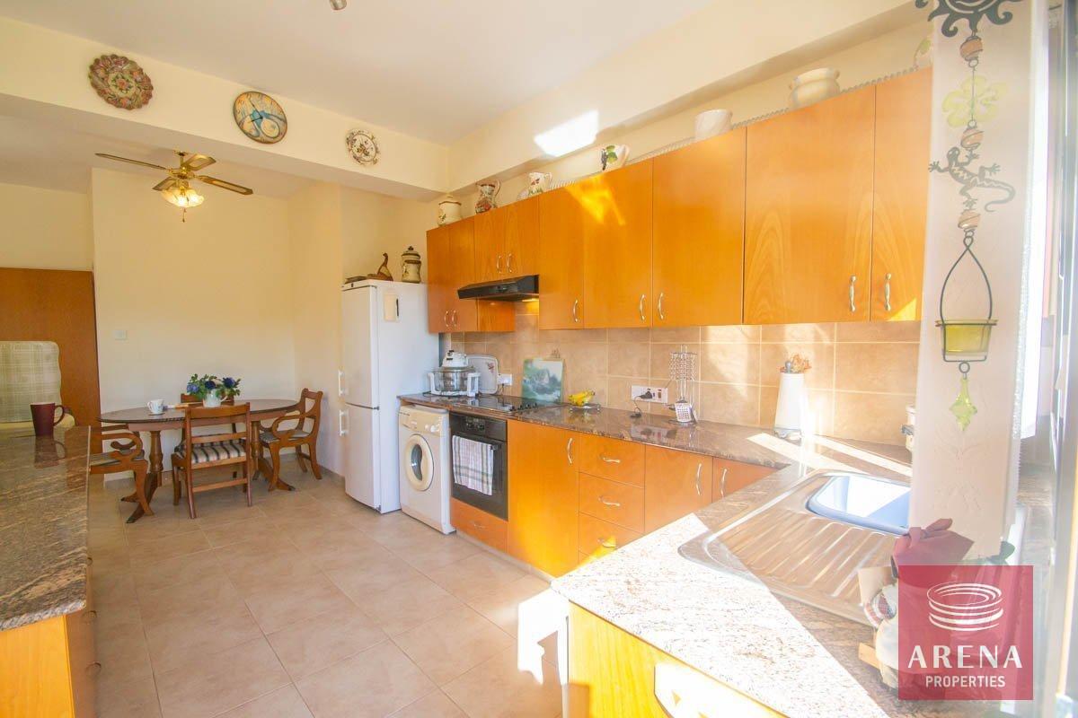 14-bungalow-in-liopetri-2