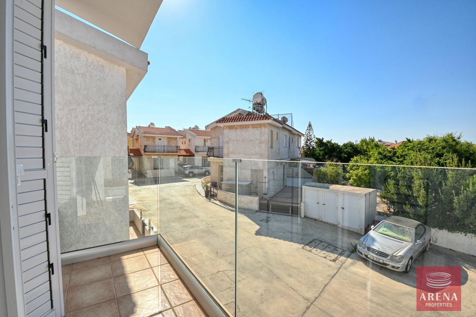 14-house-with-deeds-in-Parali