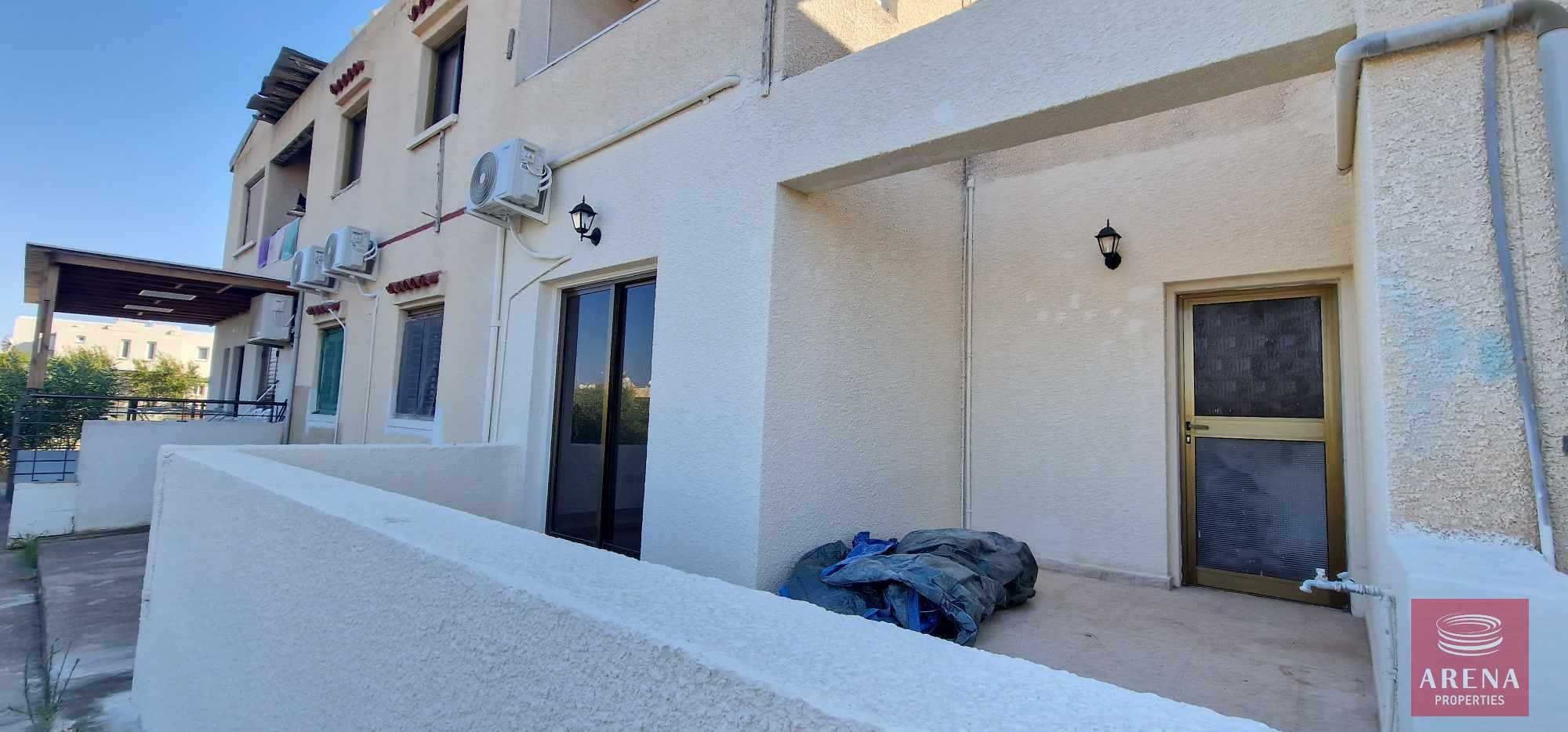 15-2-BED-APT-PARALIMNI-7348-1