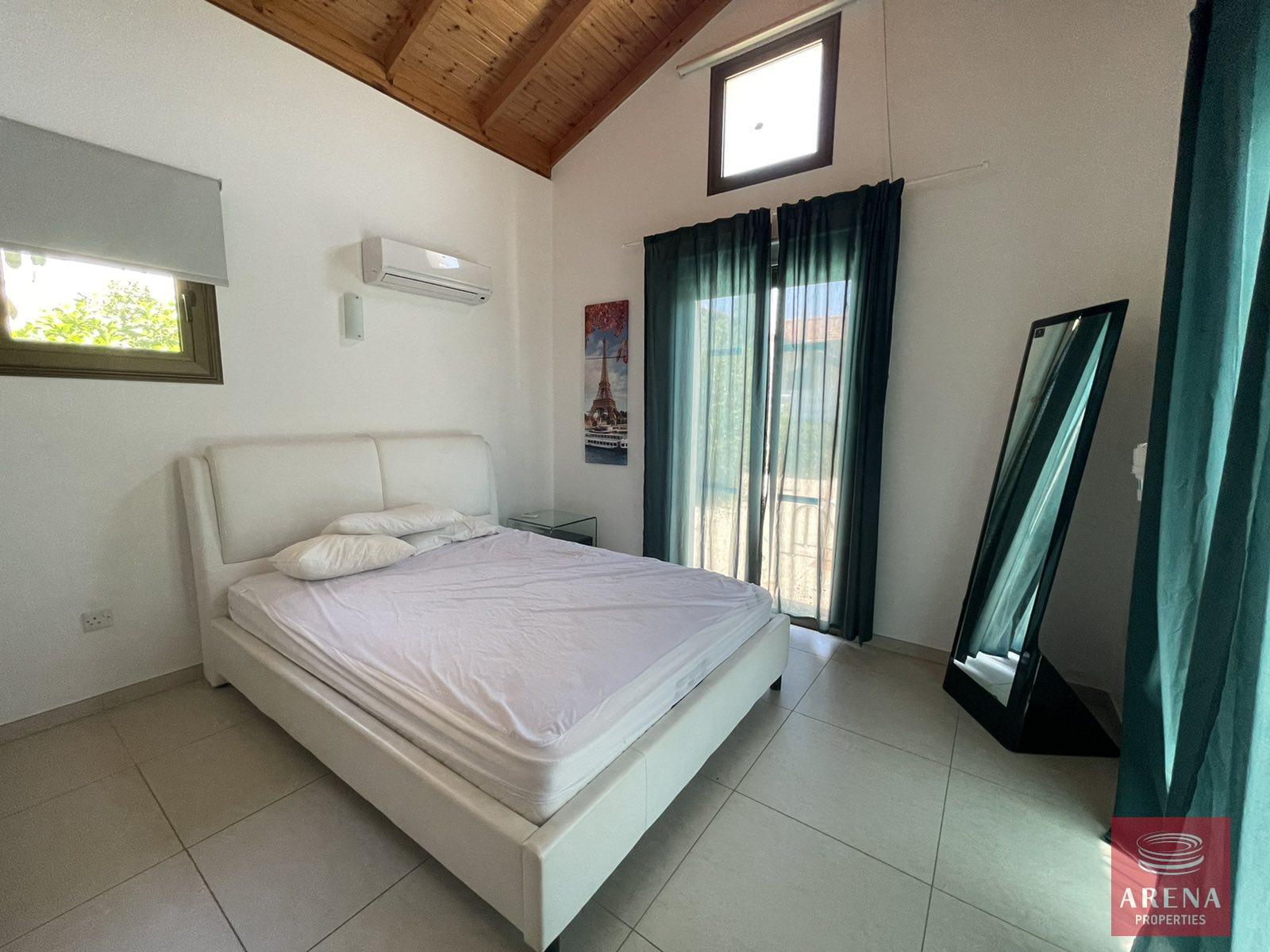 15-2-BED-BUNGALOW-IN-AYIA-THEKLA-7258