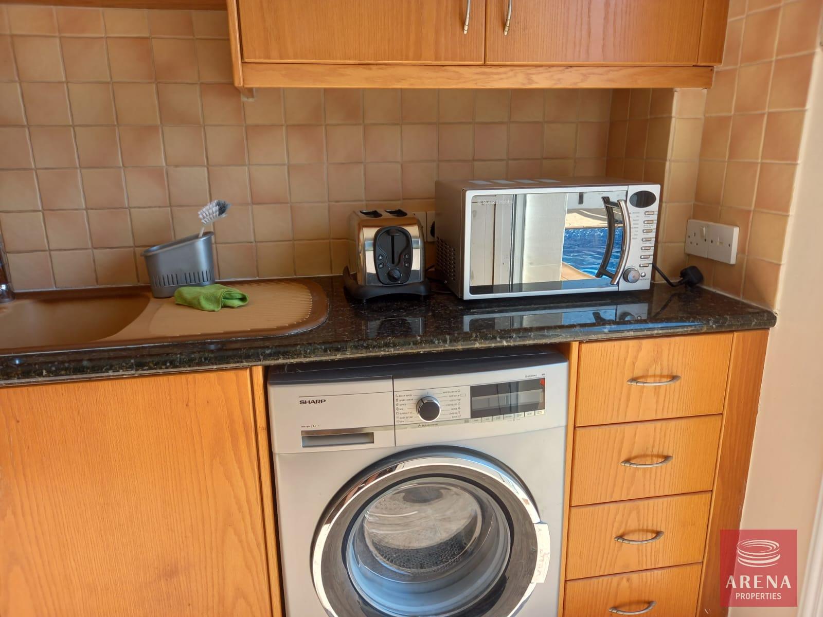 15-3-BED-VILLA-FOR-RENT-FRENAROS-8606