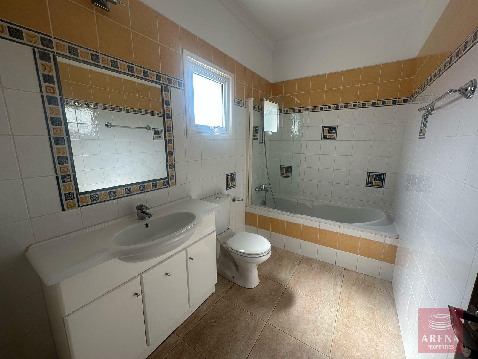 15-3-BED-VILLA-PROTARAS-9371