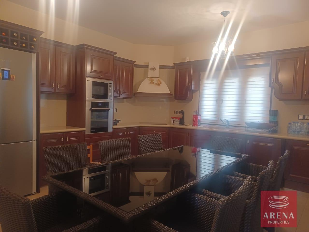 15-3-BED-VILLA-VRYSOULLES-9128