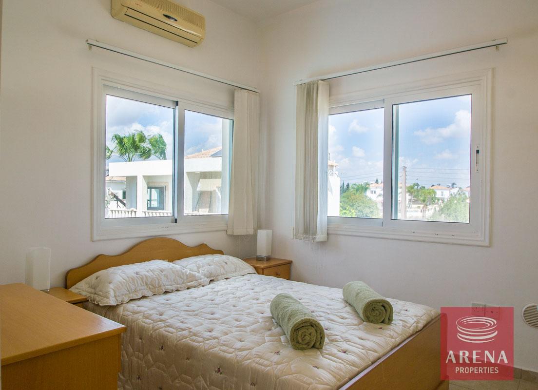 15-4-bed-villa-in-ayia-thekla-4219-1
