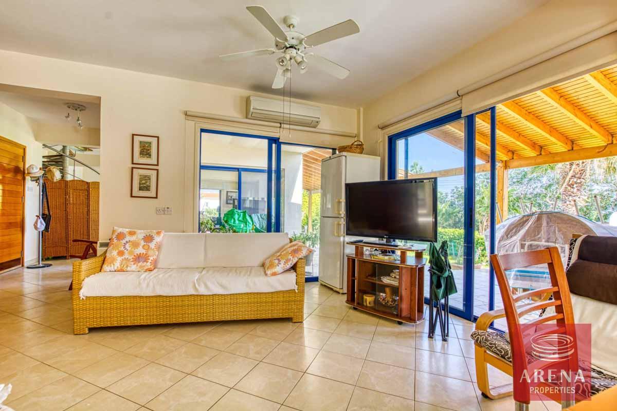 15-6-BED-VILLA-IN-PROTARAS-6011-1-1