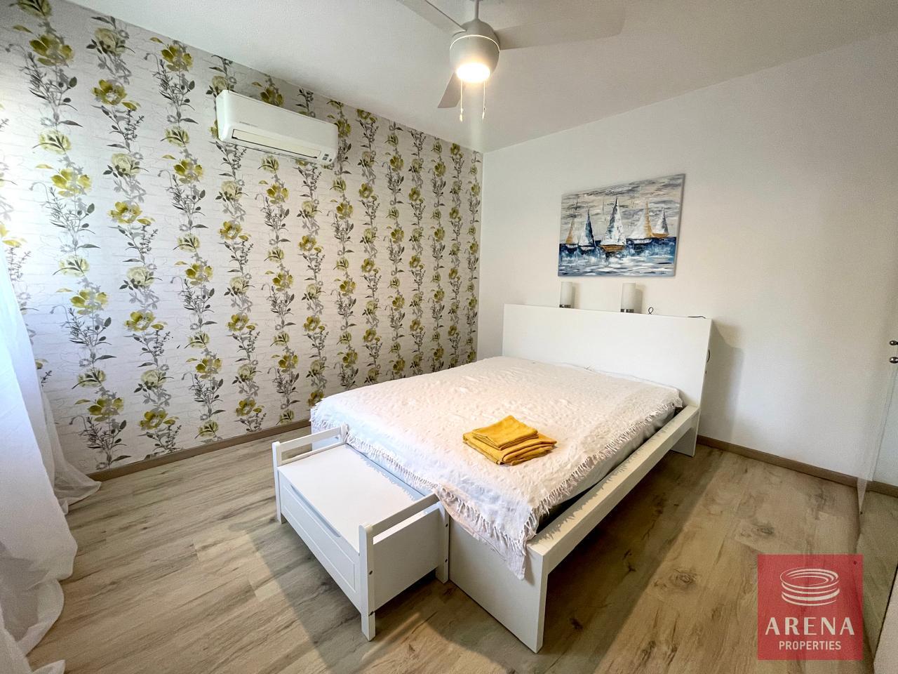 15-GF-APT-PROTARAS-9244