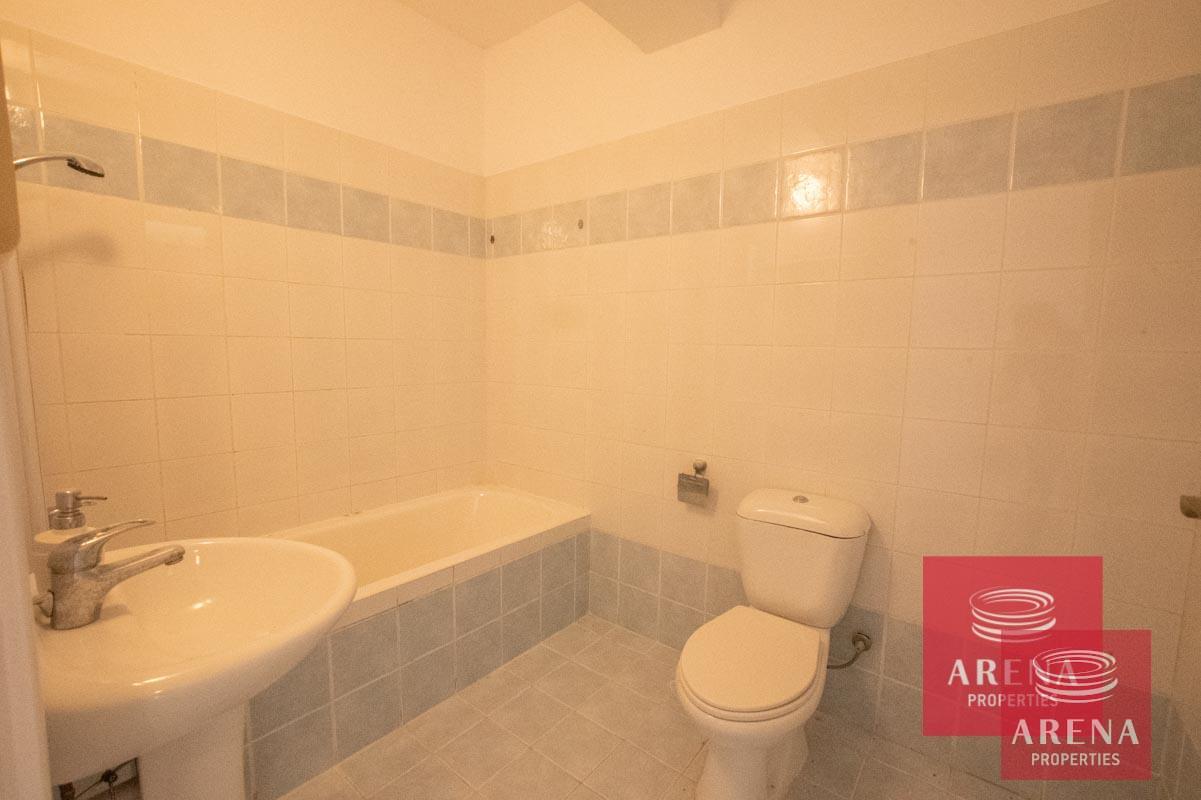 15-Paralimni-2-bed-flat-to-buy-3158-1