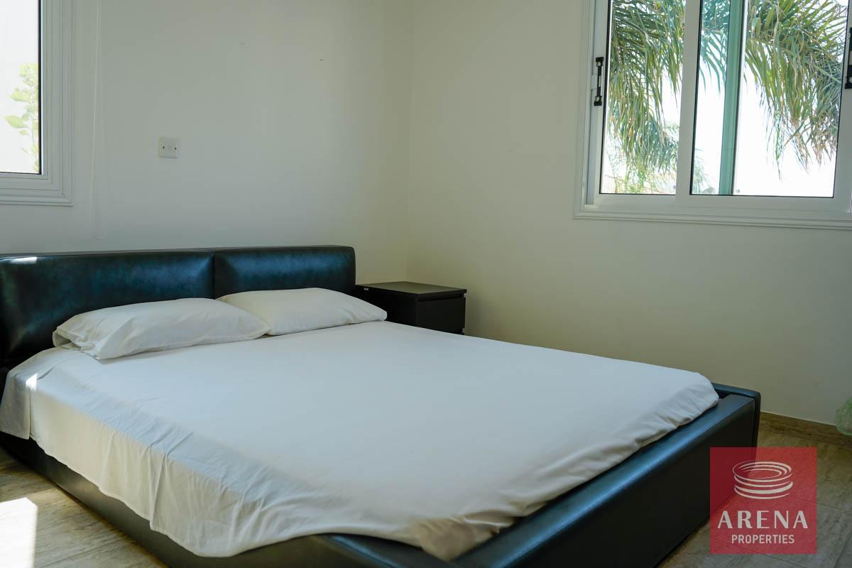 15-VILLA-FOR-RENT-IN-PERNERA-6357-1