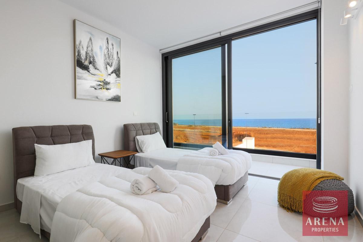 15-VILLA-IN-AYIA-THEKLA-8949