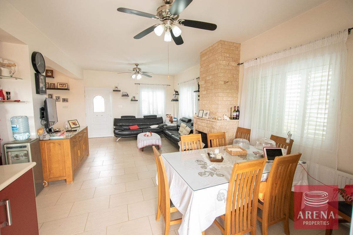 15-Villa-Vrysoulles-5487-3