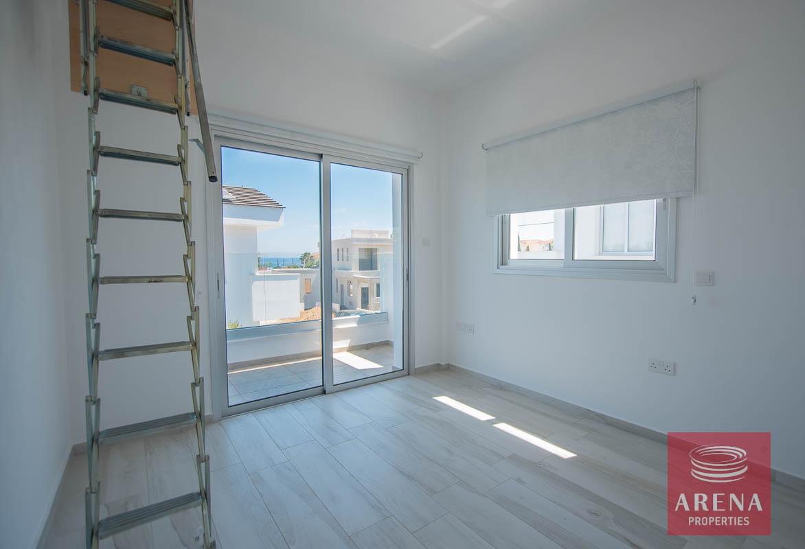 15-Villa-in-Kapparis-5698