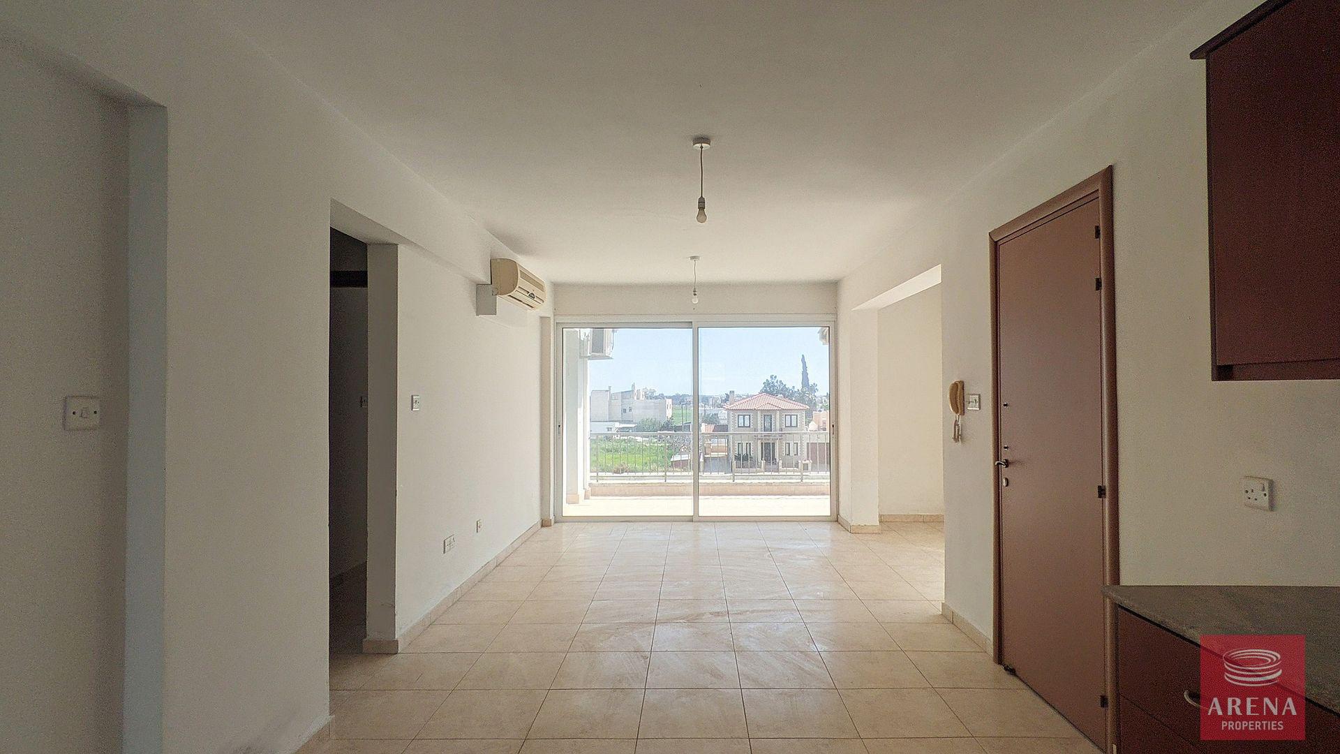 15-building-in-kiti-8178