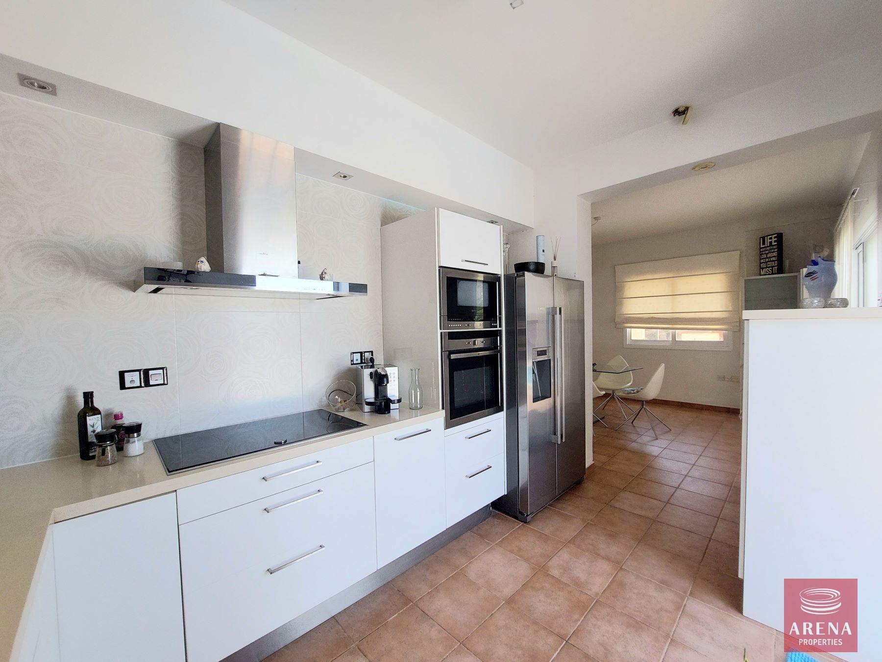 16-3-BED-VILLA-AYIA-NAPA-8941