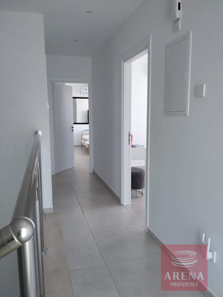 16-3-BED-VILLA-IN-MENEOU-6641-4