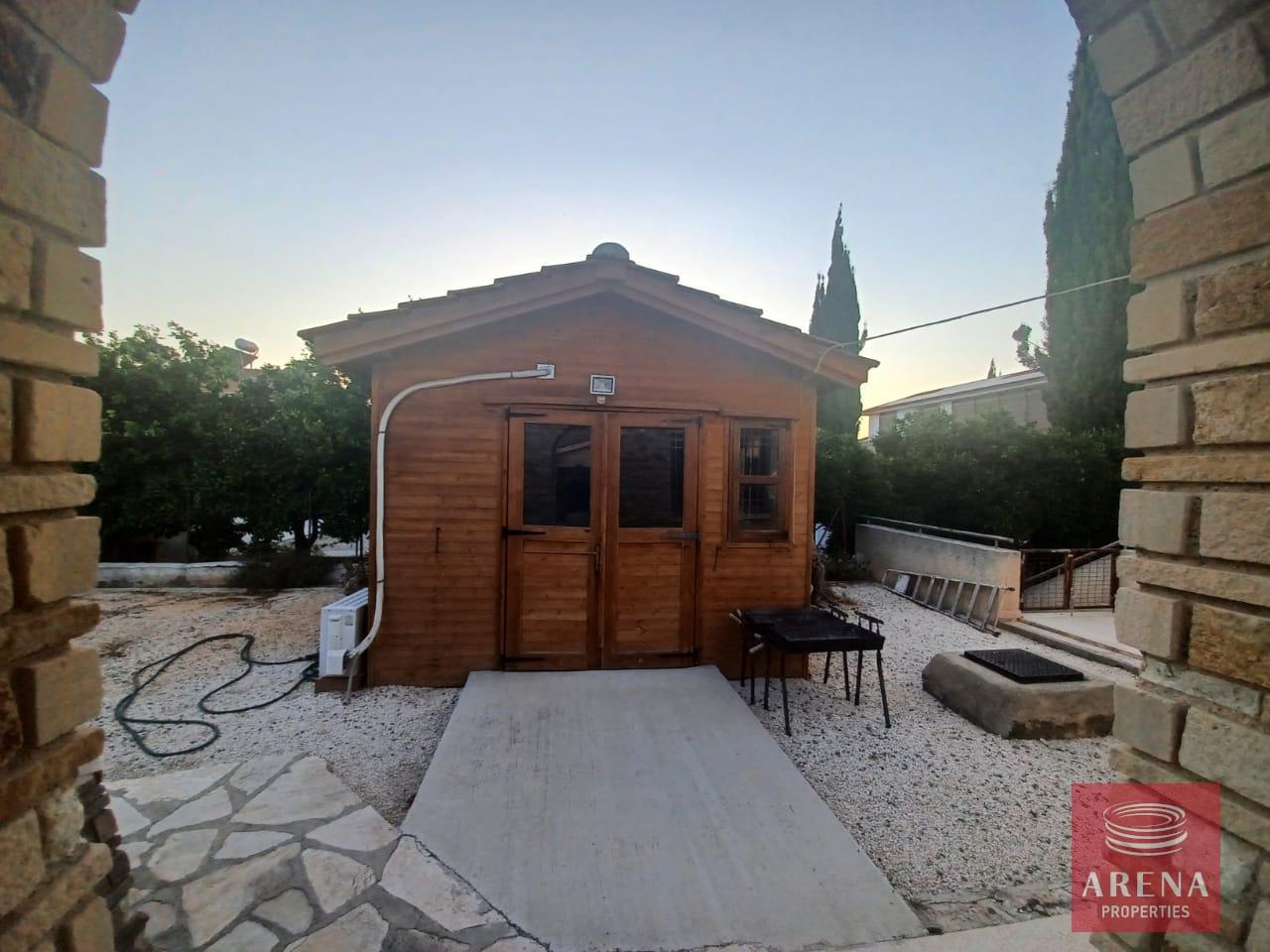 16-3-BED-VILLA-IN-PYLA-7456