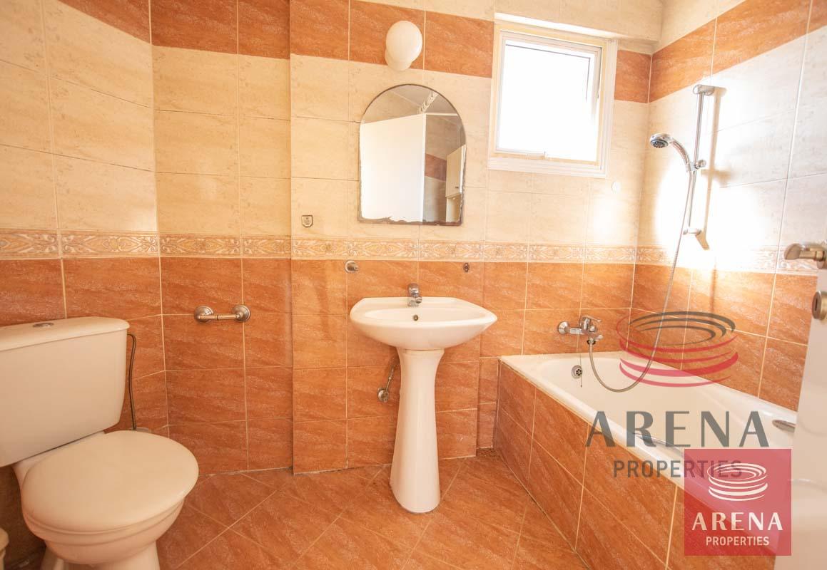 16-3-bed-apt-for-sale-in-Paralimni-5735-2