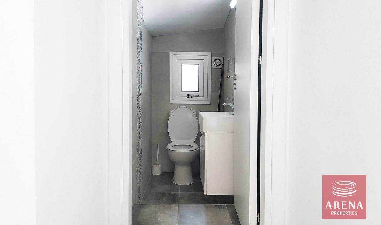 16-3-bed-luxury-villa-for-rent-5924-1