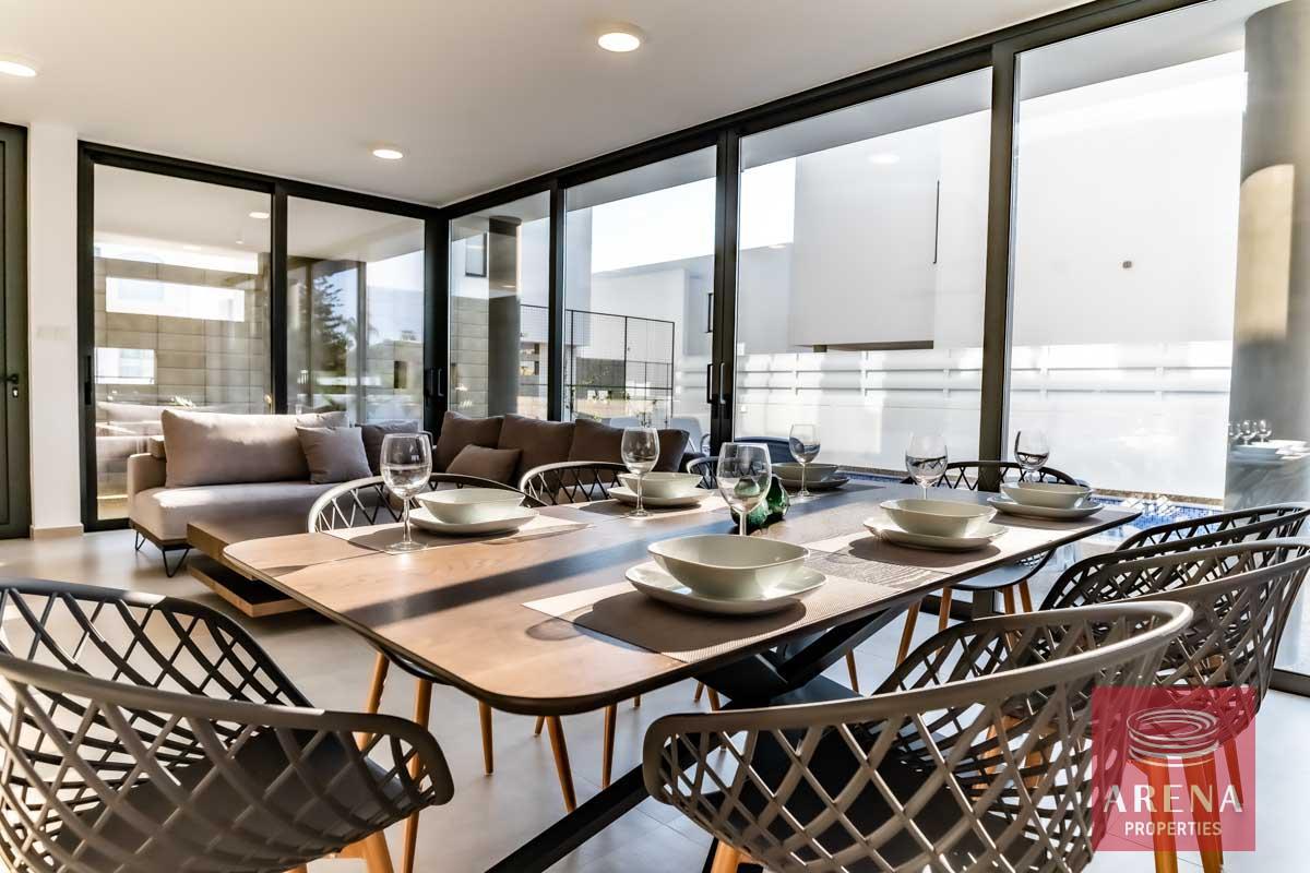 16-3-bed-villa-in-pernera-8111