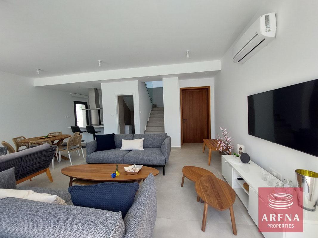 16-3-bed-villa-in-protaras-7289-1