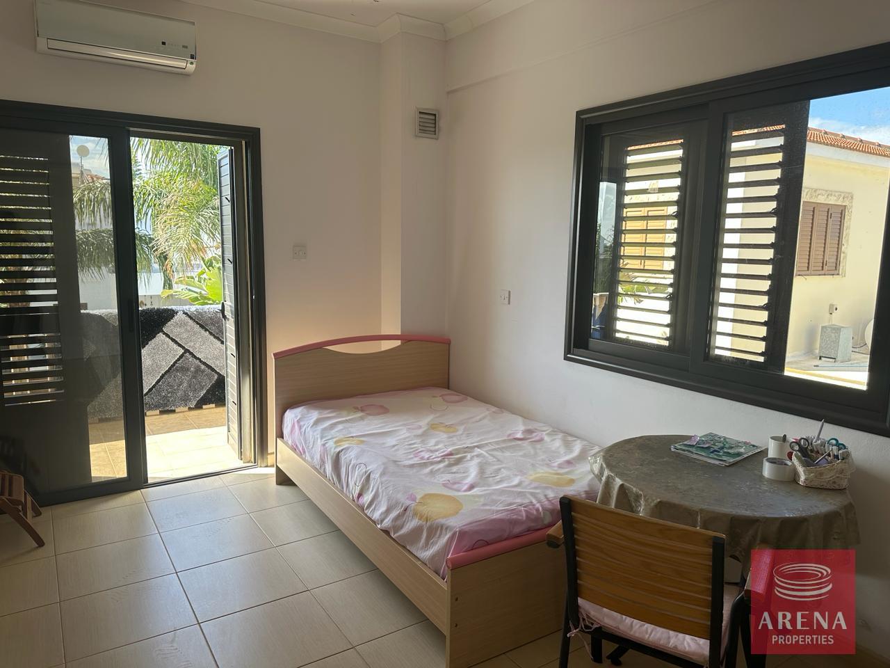 16-3-bed-villa-inFrenaros-7948-1