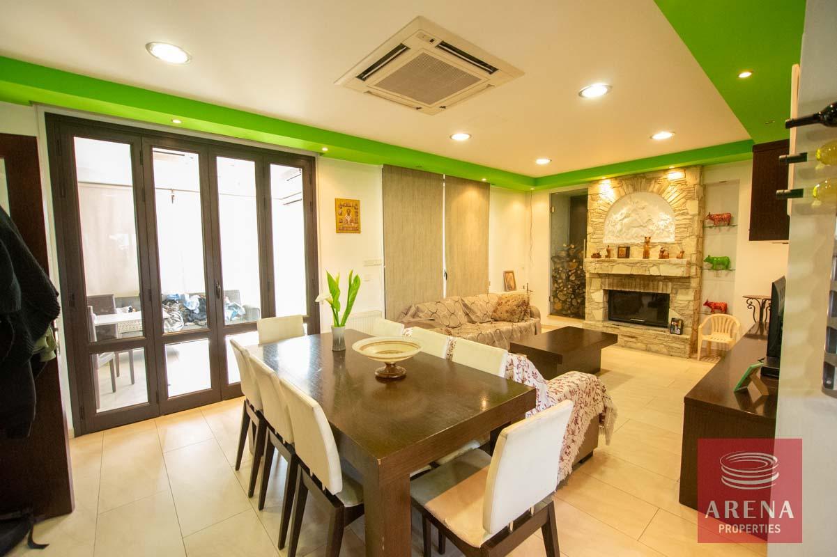 16-4-bed-house-for-sale-6041-1