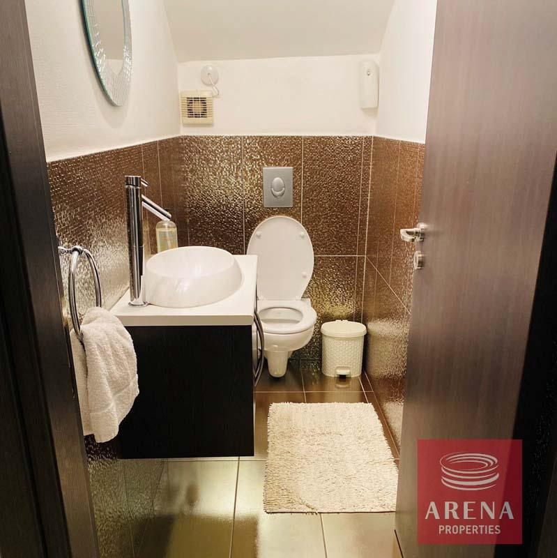 16-4-bed-link-det-villa-in-Livadia-6378