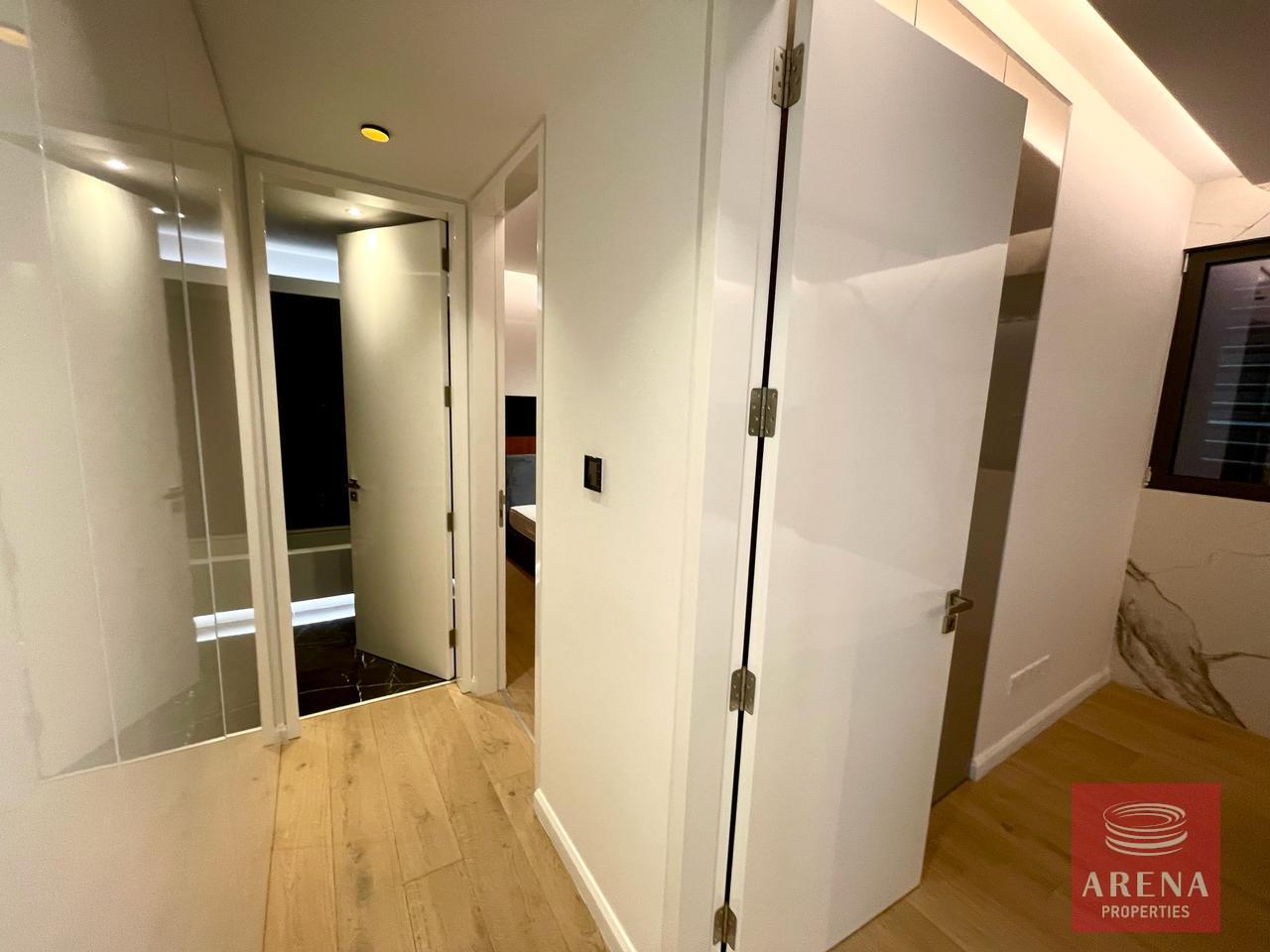 16-APT-LARNACA-4923-1