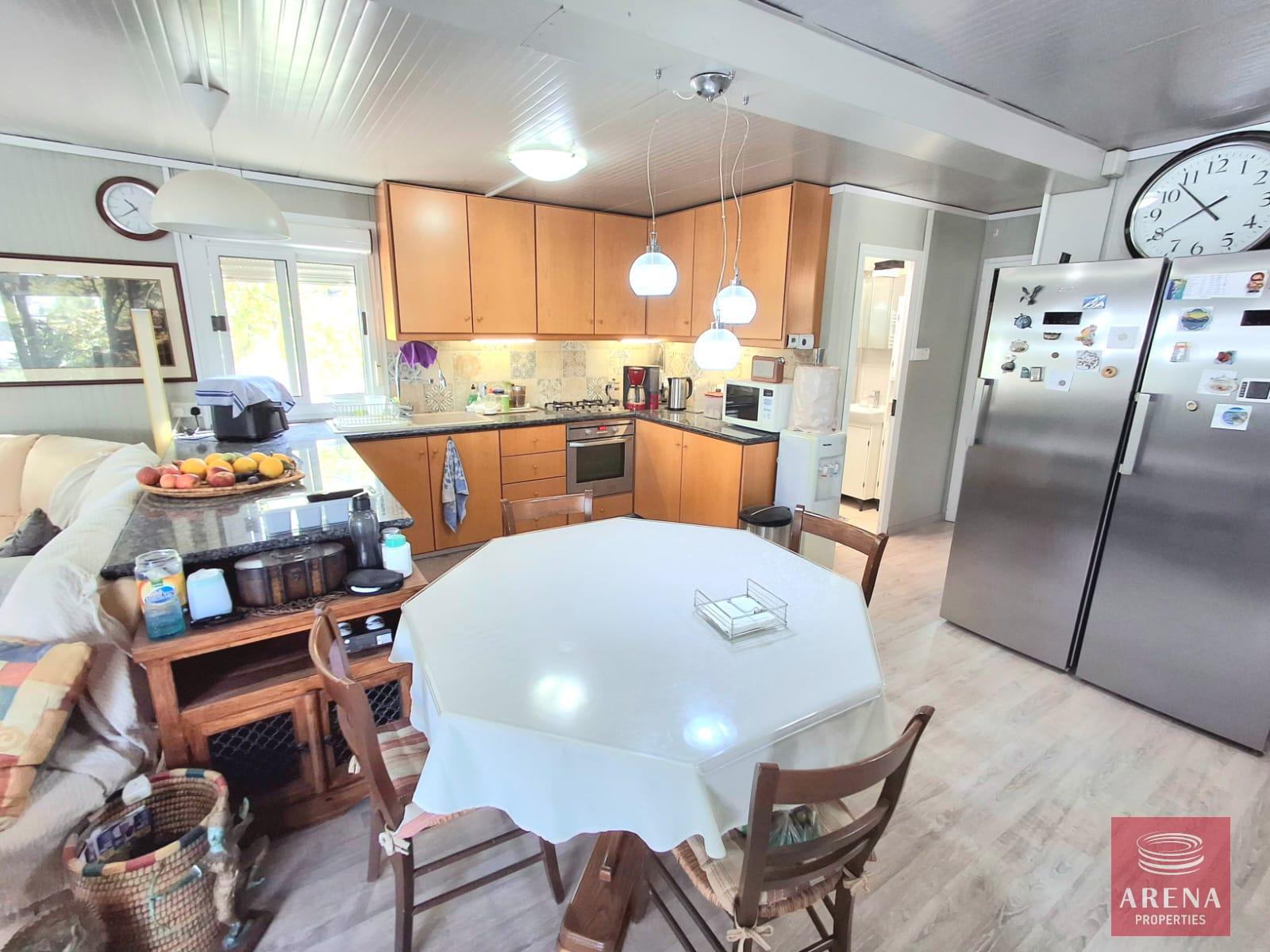 16-BUNGALOW-IN-ALETHRIKO-8835