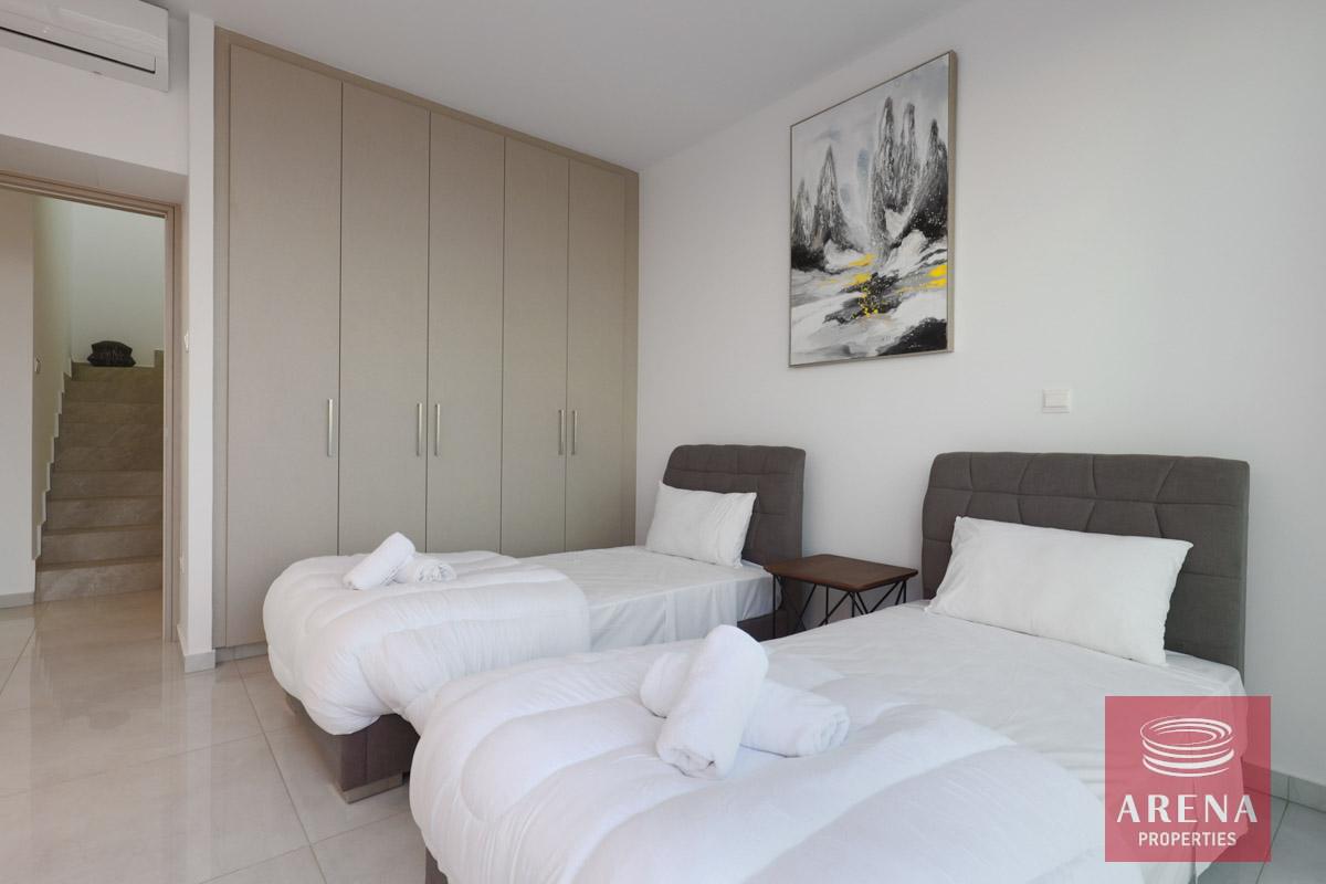 16-VILLA-IN-AYIA-THEKLA-8949