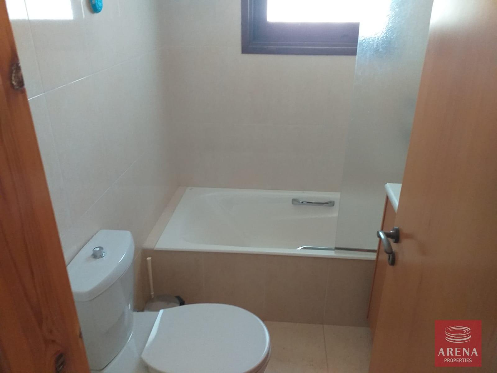 16-VILLA-IN-DEKELIA-7711