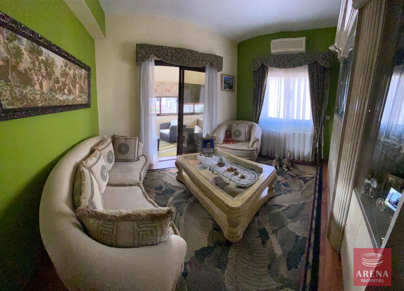 16-Villa-4-bed-Aradippou-5357-2